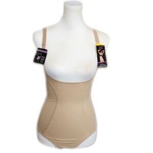 Maidenform All Over Shaper NWT cream color, Wear-Your-Own-Bra, Medium
